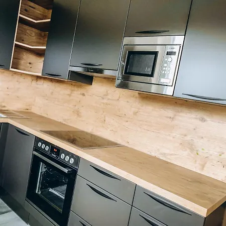 Four Peaks Апартаменты *