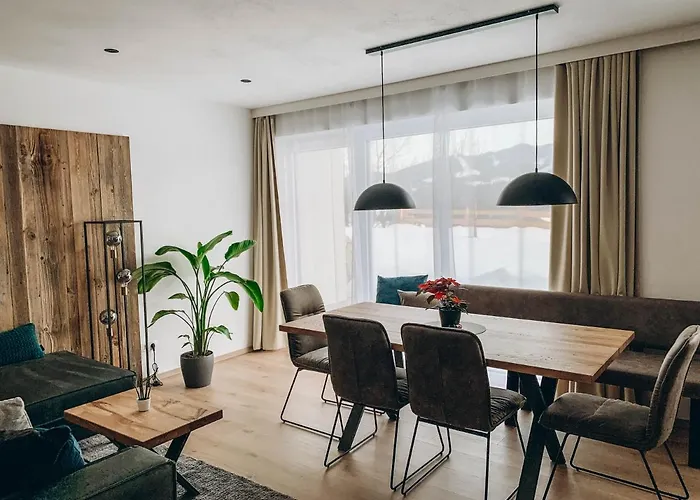 Апартаменты Four Peaks