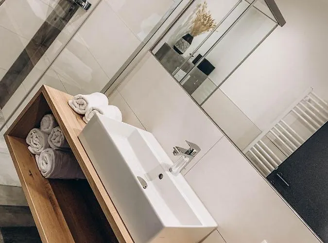 Four Peaks Апартаменты *