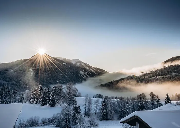 Four Peaks Апартаменты